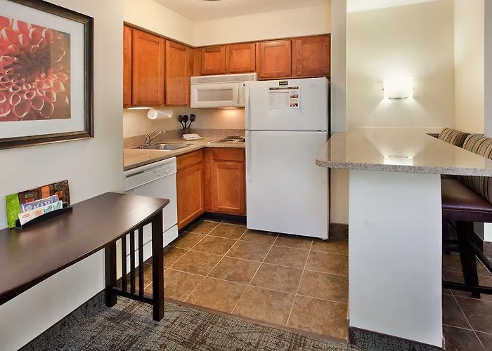Staybridge Downtown By Ihg