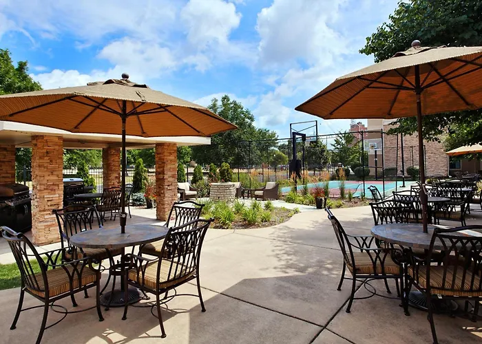 Staybridge Downtown By Ihg Hotel 3*