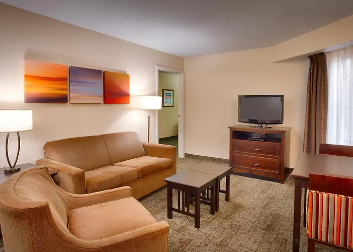 Staybridge Downtown By Ihg 3*