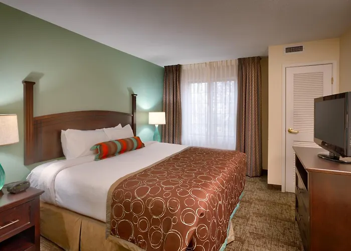 Staybridge Downtown By Ihg Hotel Peoria