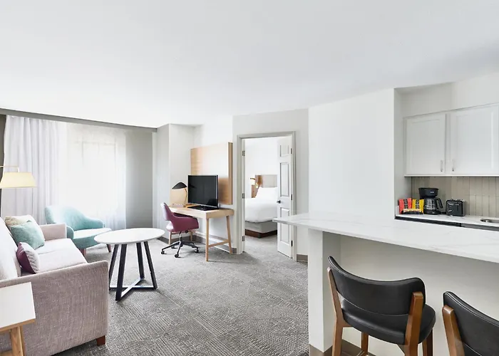 Staybridge Downtown By Ihg