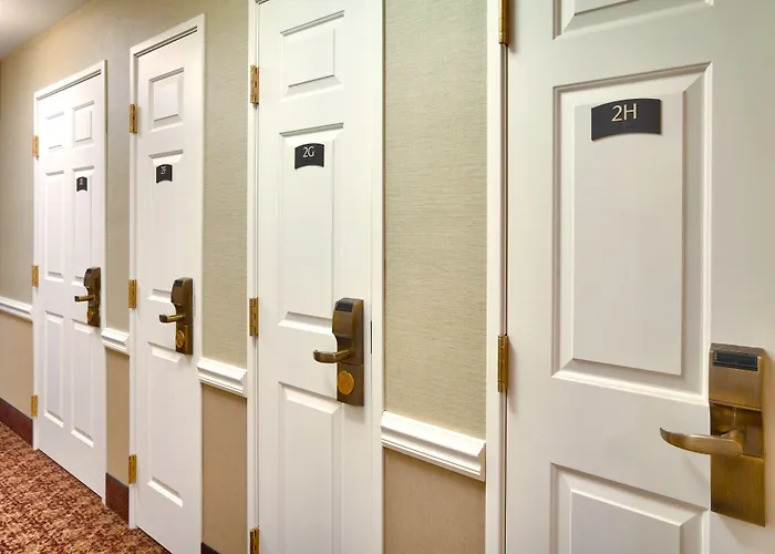 Staybridge Downtown By Ihg