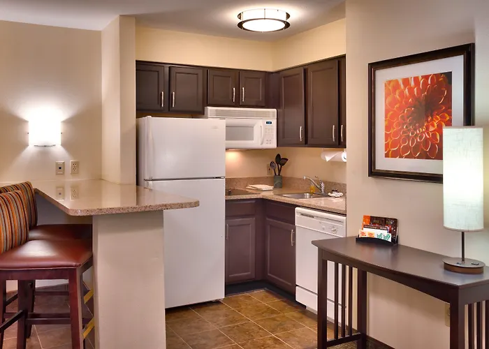 Staybridge Downtown By Ihg Hotel
