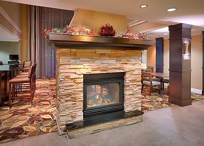Staybridge Downtown By Ihg Hotel Peoria