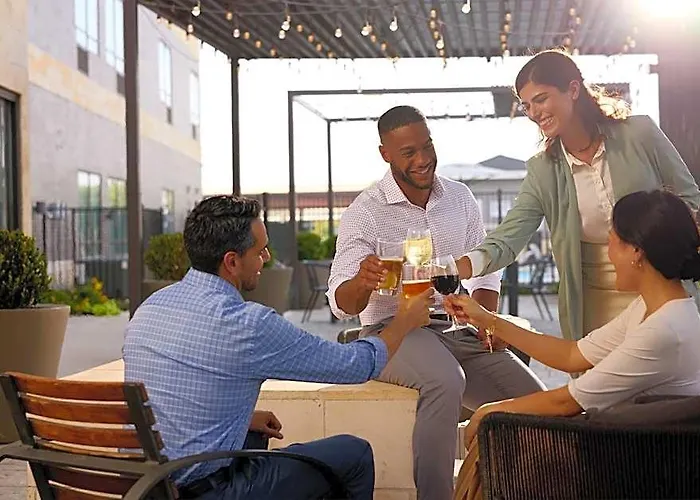 Staybridge Downtown By Ihg Hotel