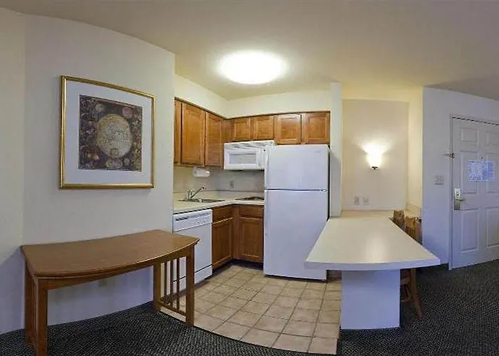 Hotel Staybridge Downtown By Ihg 3*
